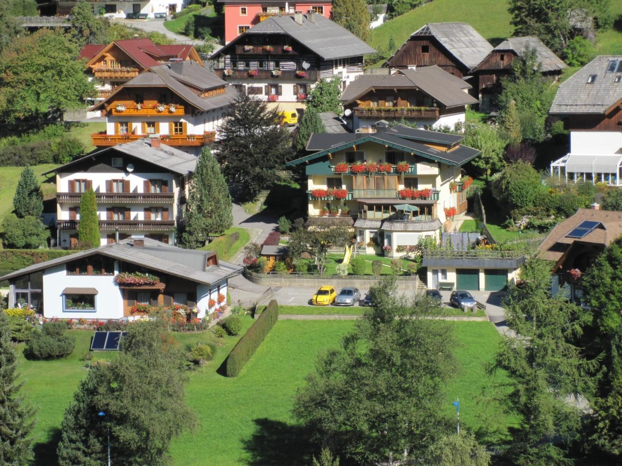 Готель Landhaus Krenn Бад-Кляйнкірхгайм Екстер'єр фото